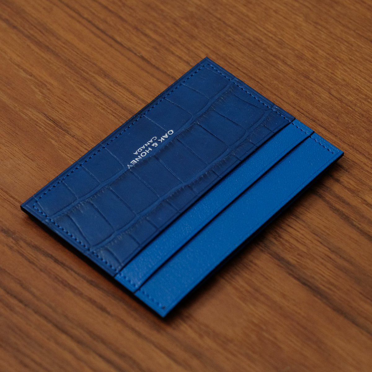 Royal Blue Alligator Accent 5 Slot Cardholder