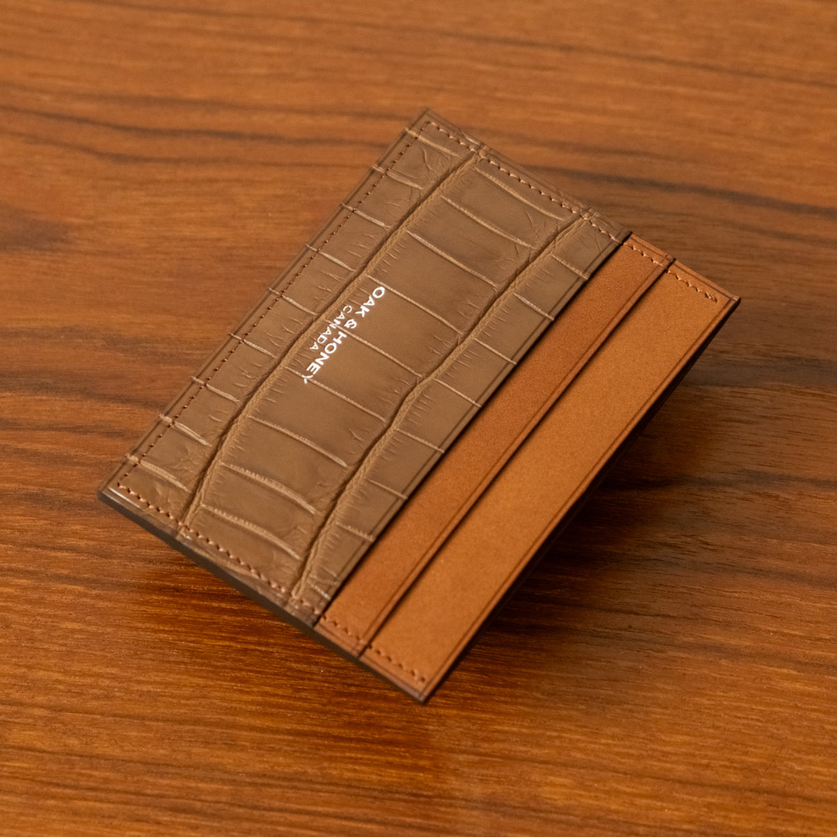 Brown Alligator Accent 5 Slot Cardholder